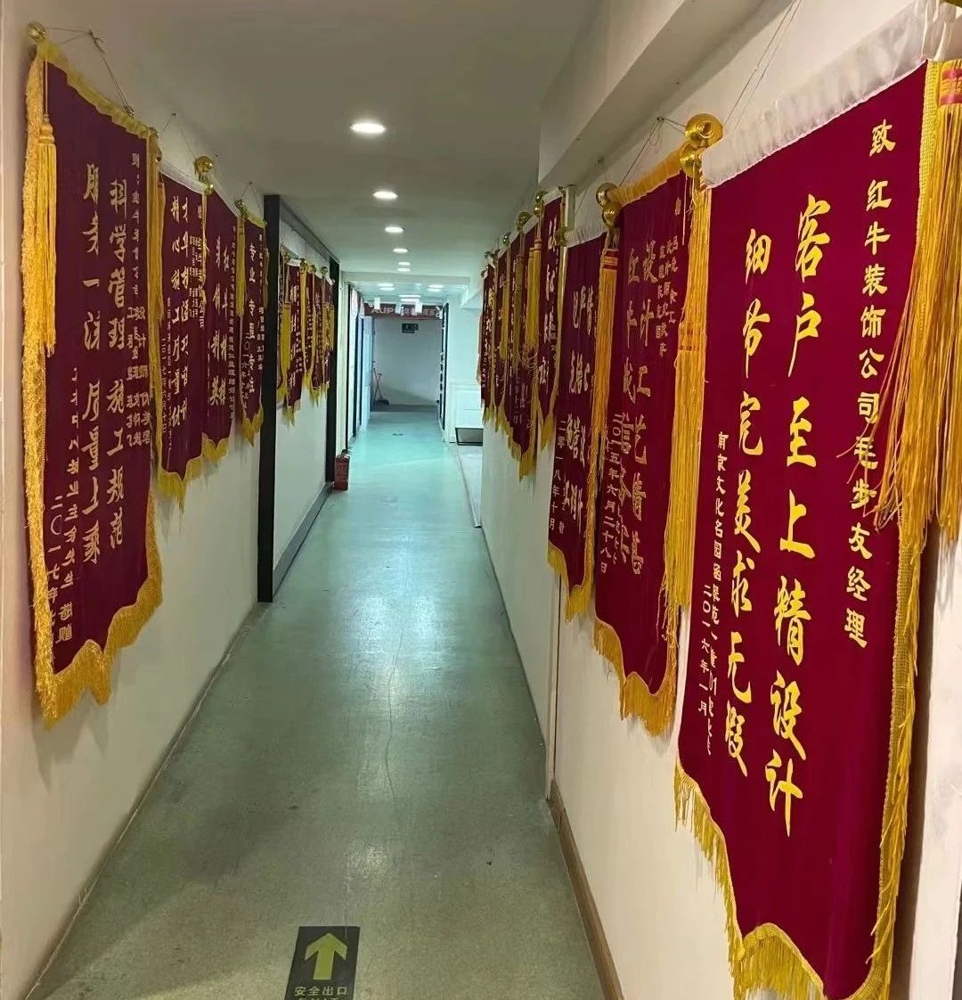 二次合作，工地還未（即將）竣工，客戶就送來三面錦旗，這背后是……
